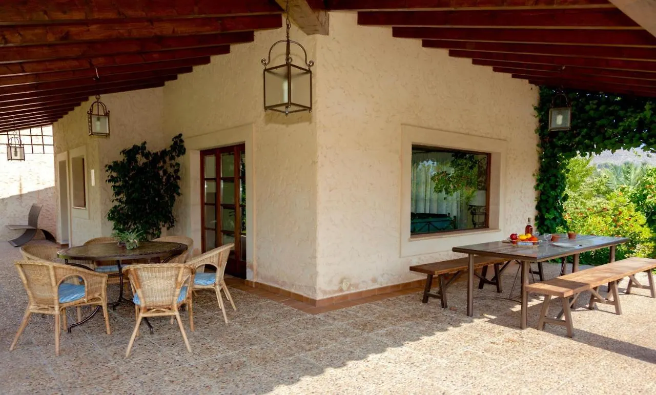 Can Colom By Sealand Villas Pollença